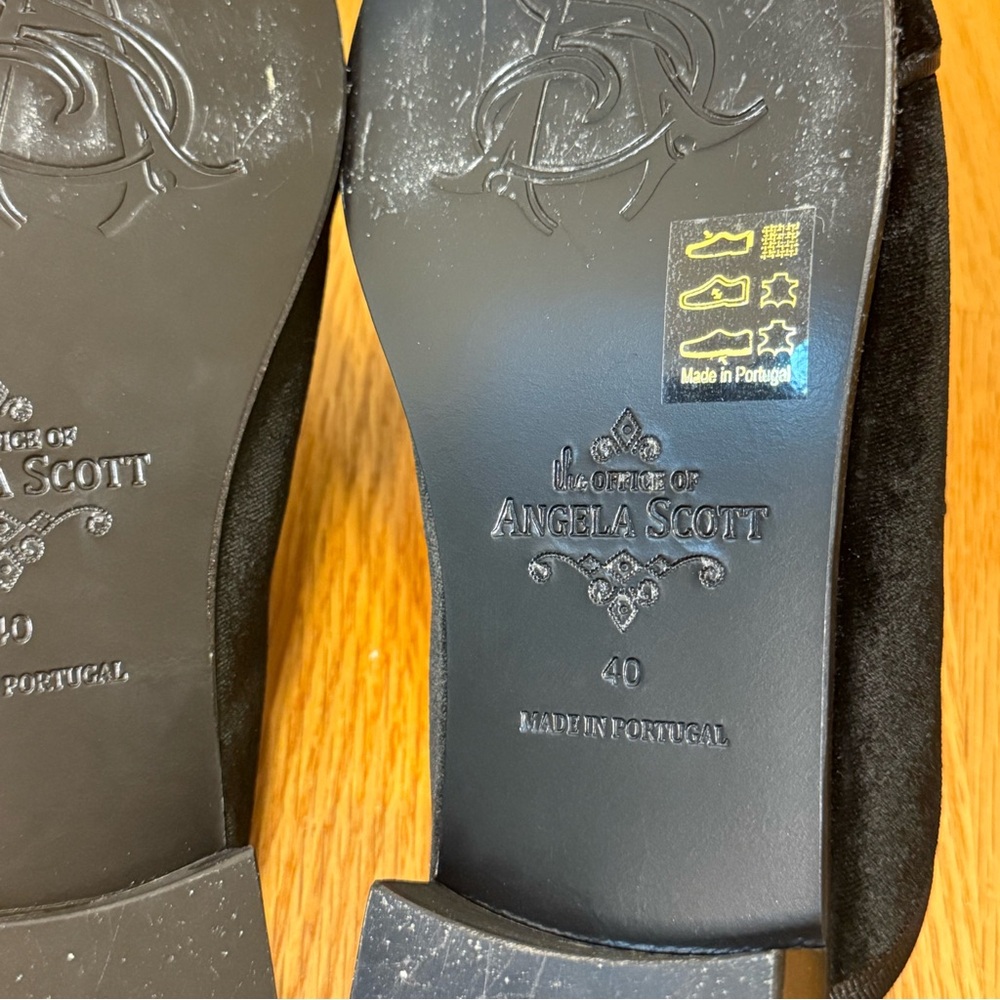 The Office of Angela Scott Adelaide Velvet Mule NWOT - Picture 8 of 11